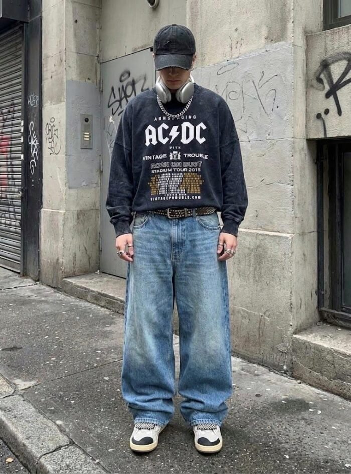 AcidWashed AC DC Oversize T-shirt AcidWashed AC DC Oversize T-shirt