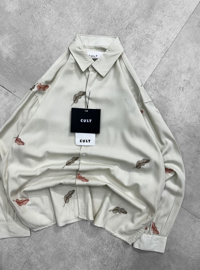 Allover Minimal Curved Leaf Embroidery Dropshoulder Shirt-Cream1