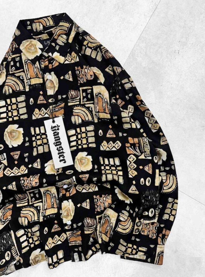 Vintage-Inspired Print Long Sleeve Shirt-black2